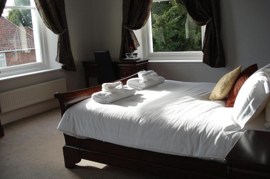 The Thomas Paine Hotel Thetford Ngoại thất bức ảnh