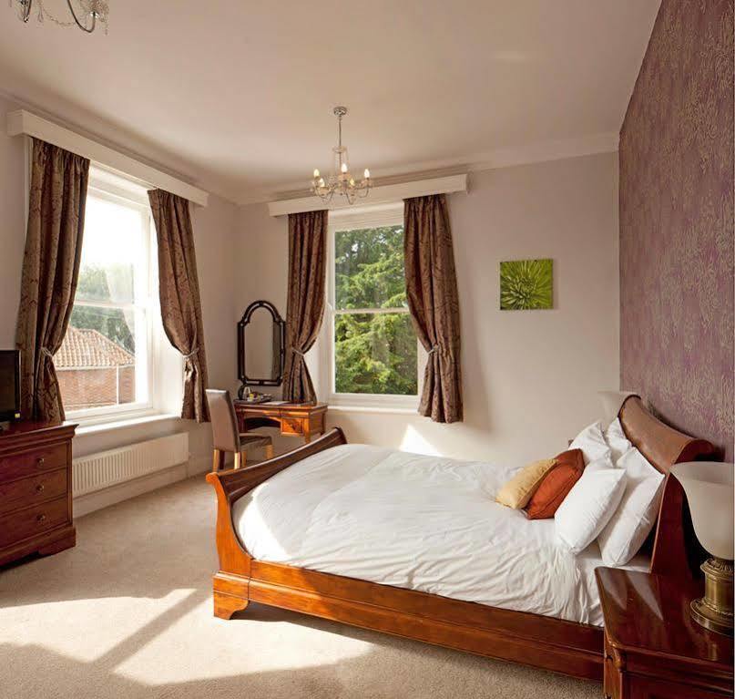 The Thomas Paine Hotel Thetford Ngoại thất bức ảnh